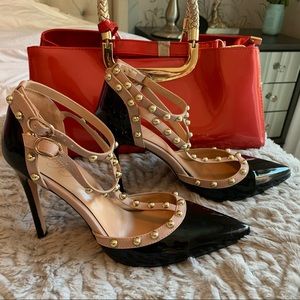 Beautiful heels in Classic colors of Black & Beige with Gold Beading